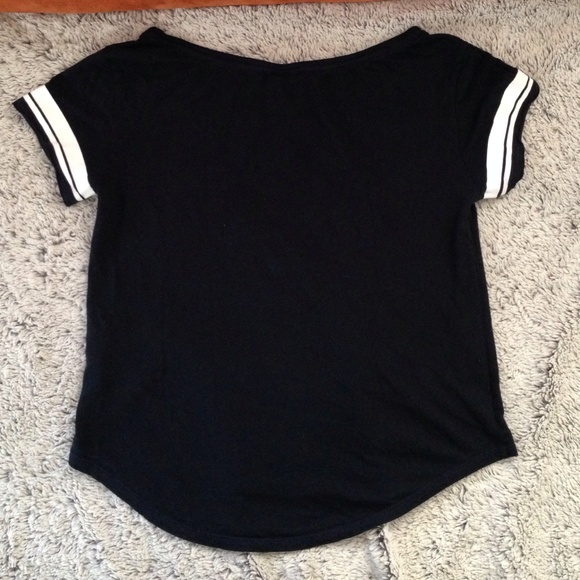 Hollister Flow Top - Picture 3 of 4