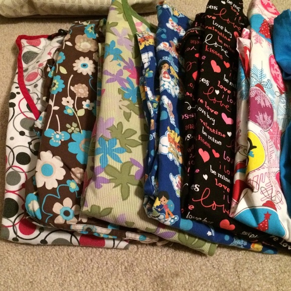 $5 a piece Scrub tops! Or all 20!!