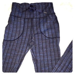 Lulu lemon skinny will. Tweed blue/black pant