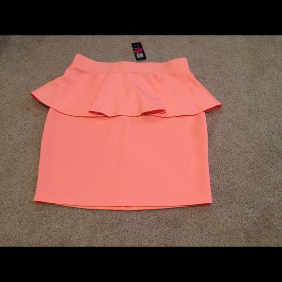 Peachy orange peplum skirt