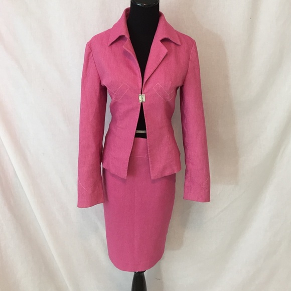 Stylish stretchable jeans like career suit