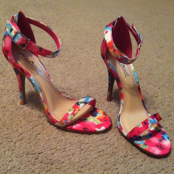 floral ankle strap heels!