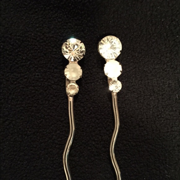 No brand Accessories - Set of 2 Swarovski Crystal hair sticks