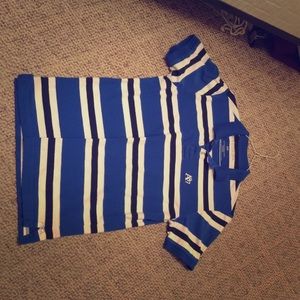 Aeropostale Colared-T.