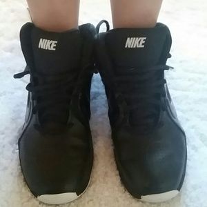 Girls Nike Basketball shoes