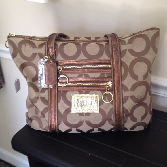 Coach Poppy Handbag- Authentic