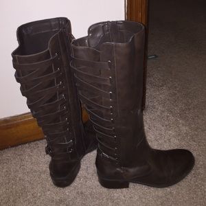Brown lace up boots 8.5 NEW!