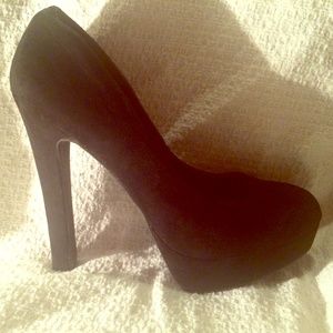 Black Stilettos 5.5" heel. Size 10.