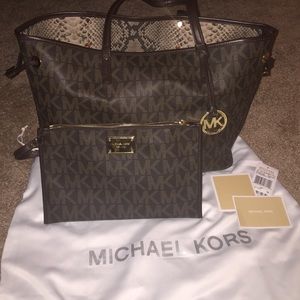 Michael Kors reversible tote with matching wallet