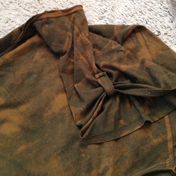 Flow Top - Picture 3 of 4