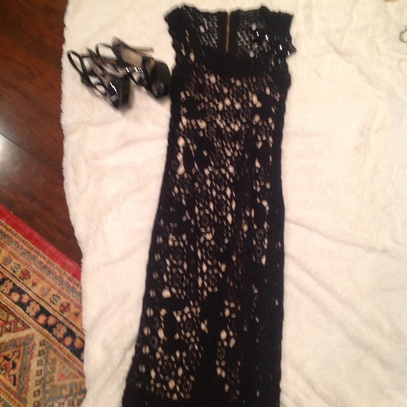 ๐Marc Jacobs Gorgeous Dress๐ - Picture 2 of 4