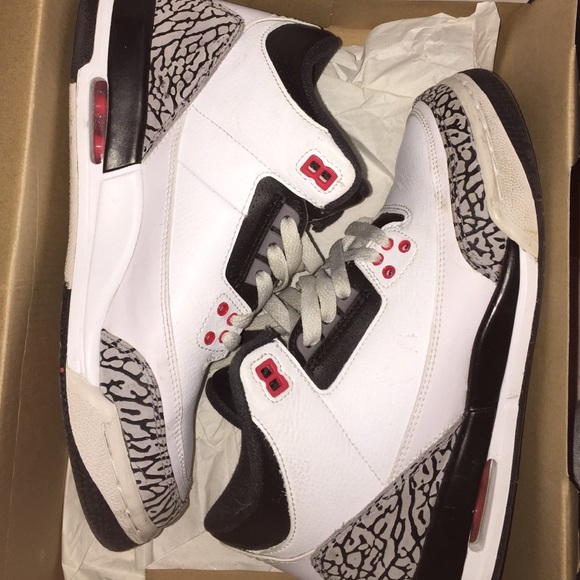 Air Jordan 3's Infrared