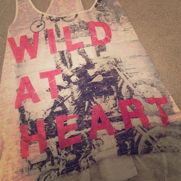 Flowy Tank