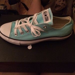 Tiffany Blue Converse💎