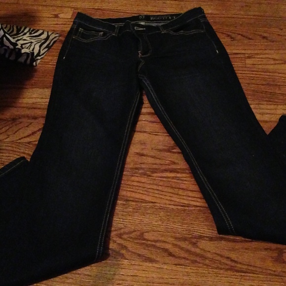 🎀Bootcut pants.. NVR worn ! 👖