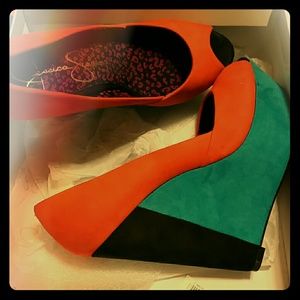 Jessica Simpson wedges