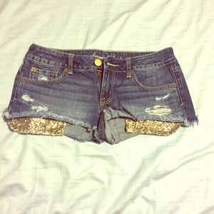 AE jeans shorts w/ sparkly pockets