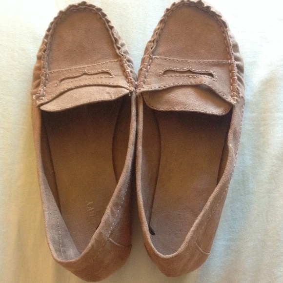 Old Navy Flat Moccasin Shoes