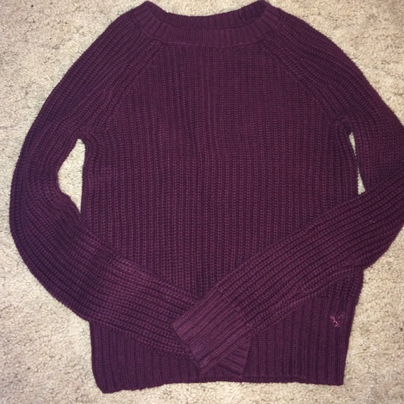 Sweater - Picture 1 of 2