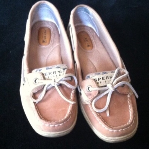 Tan cheetah Sperrys