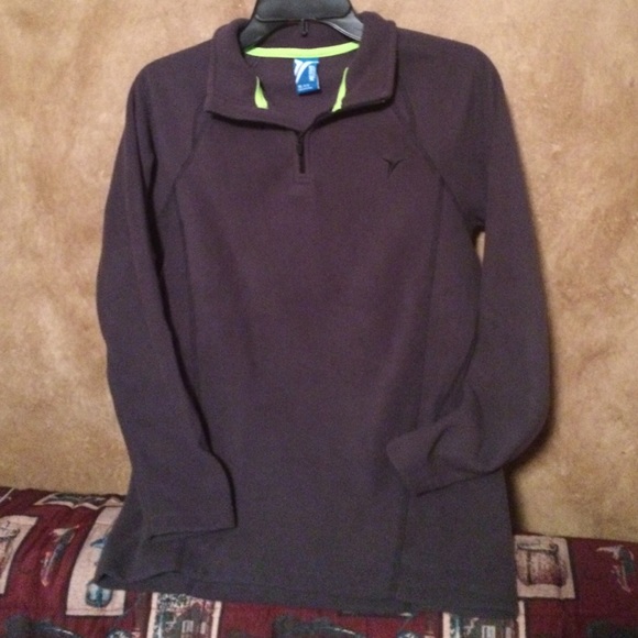 Sporty long sleeve