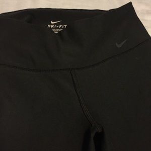 Nike drifit yoga pants