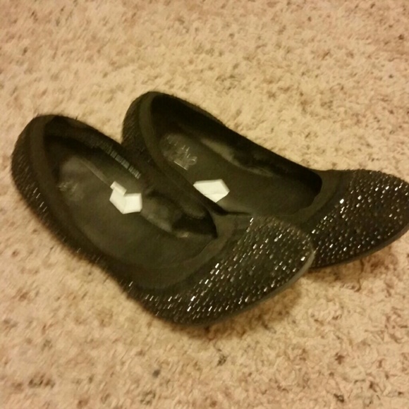 Black sparkle flats