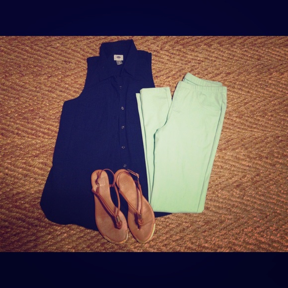 jcpenney Pants - SOLD Super cute and comfy Mint jeggings