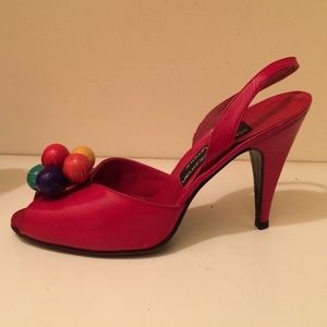 🔥HOT VINTAGE RED HEELS💕