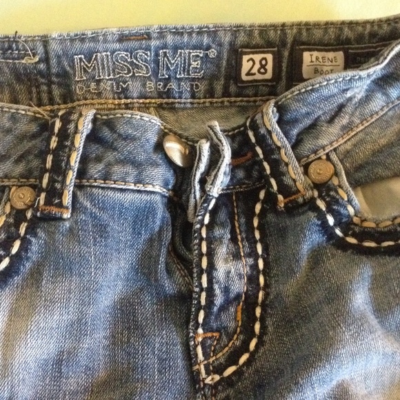 Miss Me size 28 designer jeans!!
