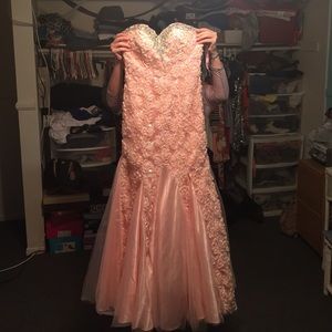 Prom dress never worn