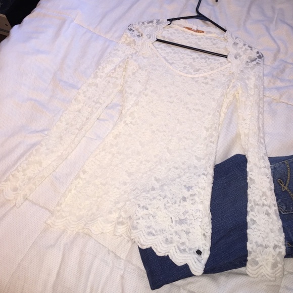 Sheer Lace Longsleeve