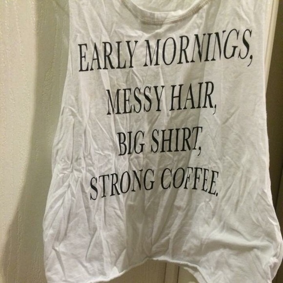 Semi crop tank top .