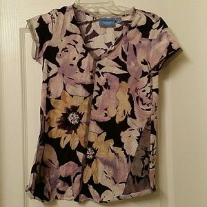 Vera wang purple floral shirt with mesh