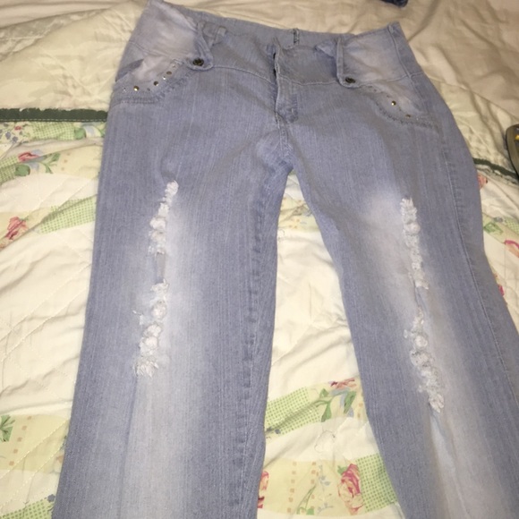 Colombian jeans used once 😉👍light blue jeans