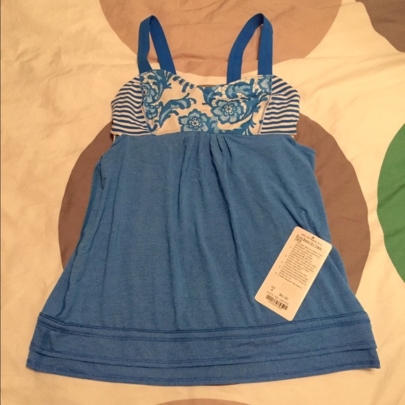 NWT Size 8 Lululemon Back On Track Tank