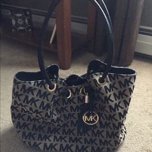 Michael kors loop purse!