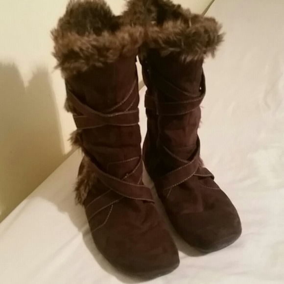 🎀  Cute Brown Boots...   😉💕