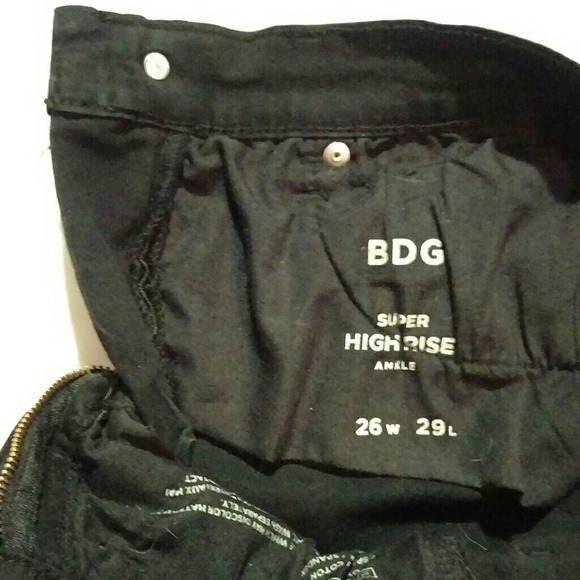 SOLD! Black BDG Twig Super High-Rise Jeans - Picture 3 of 4