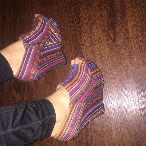 Steve maden authentic wedges