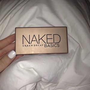 NWOT urban decay naked basics pallet