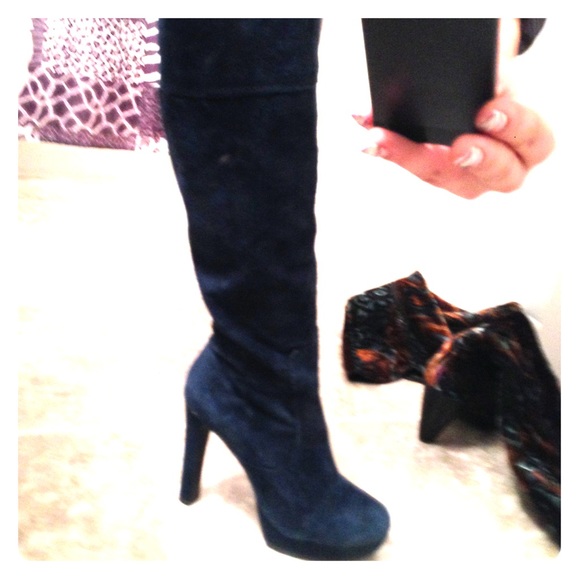 Gianni Bini Blue Suede Boots