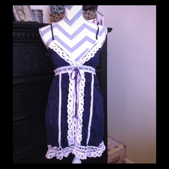 Short spaghetti strap summer dress