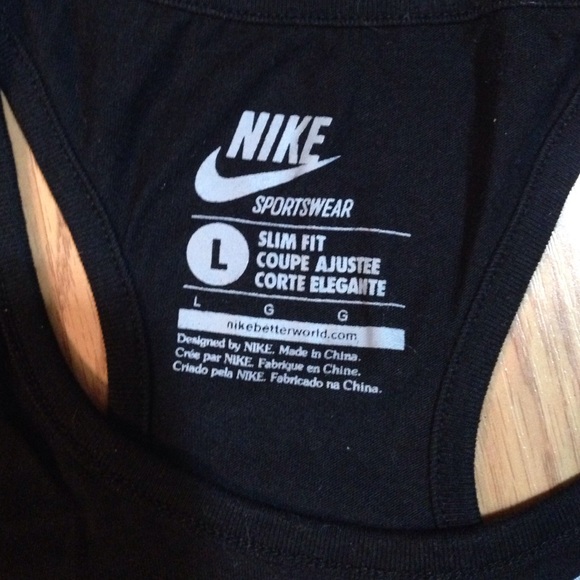 SOLD Nike black tank - Picture 2 of 4