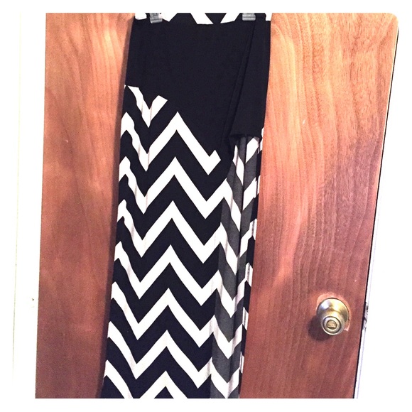 Chevron print maxi skirt