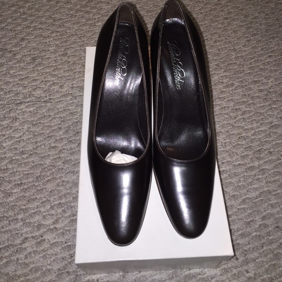 Brooks Brothers Chocolate Brown Heels