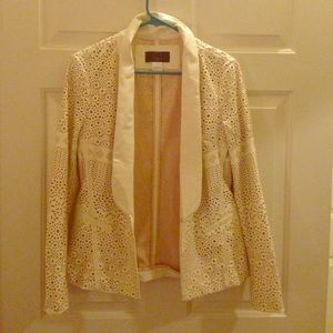 White patterned blazer
