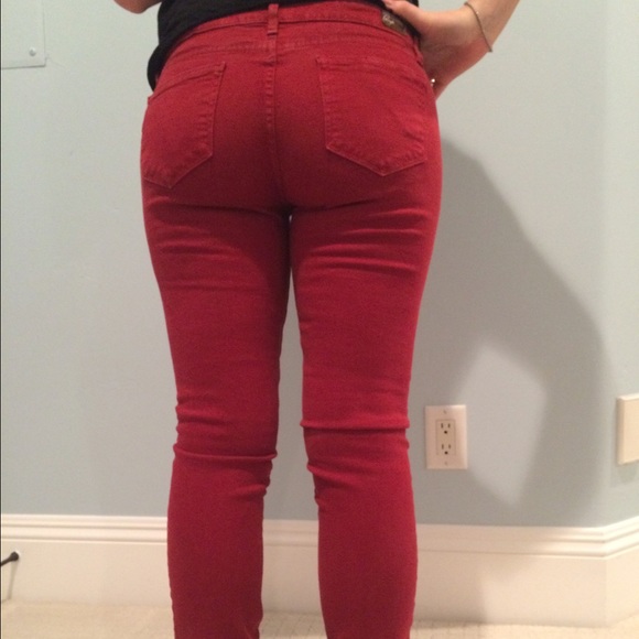🎉🎉Sale!🎉Paige skyline skinny jean in red
