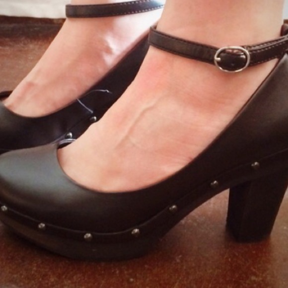 Urban outfitters Ecote Mary Jane shoes