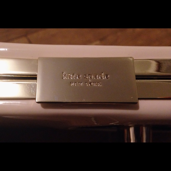 NWT KATE SPADE Radio Tower Samira Clutch - Picture 4 of 4